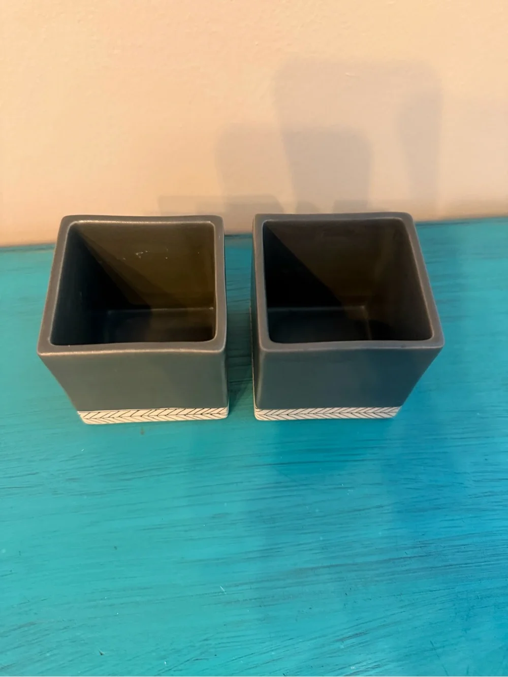 Set - 2 Signed Elizabeth Benotti Handmade Ceramic Planters Gray Pottery Ebenotti